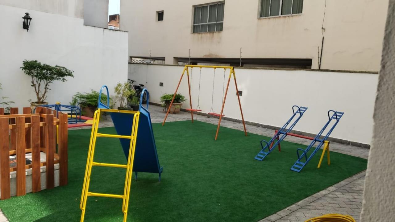 Apto Amplo, Arejado E Mobiliado Na Praia Da Enseada-Guarujá Eksteriør billede